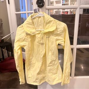 Columbia Yellow Utility Jacket with Hood and Water-Resistant Material